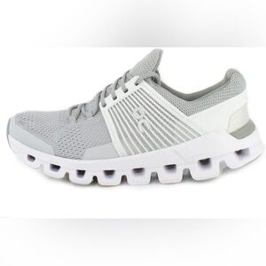 ON Women's running Cloudswift Sneakers, Glacier/White size 9 euro 40.5